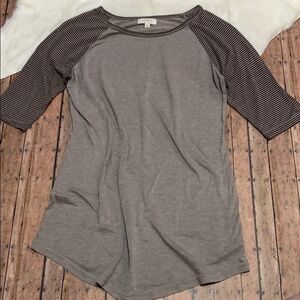 🎉Umgee 1/4 Length Sleeve Tee🎉